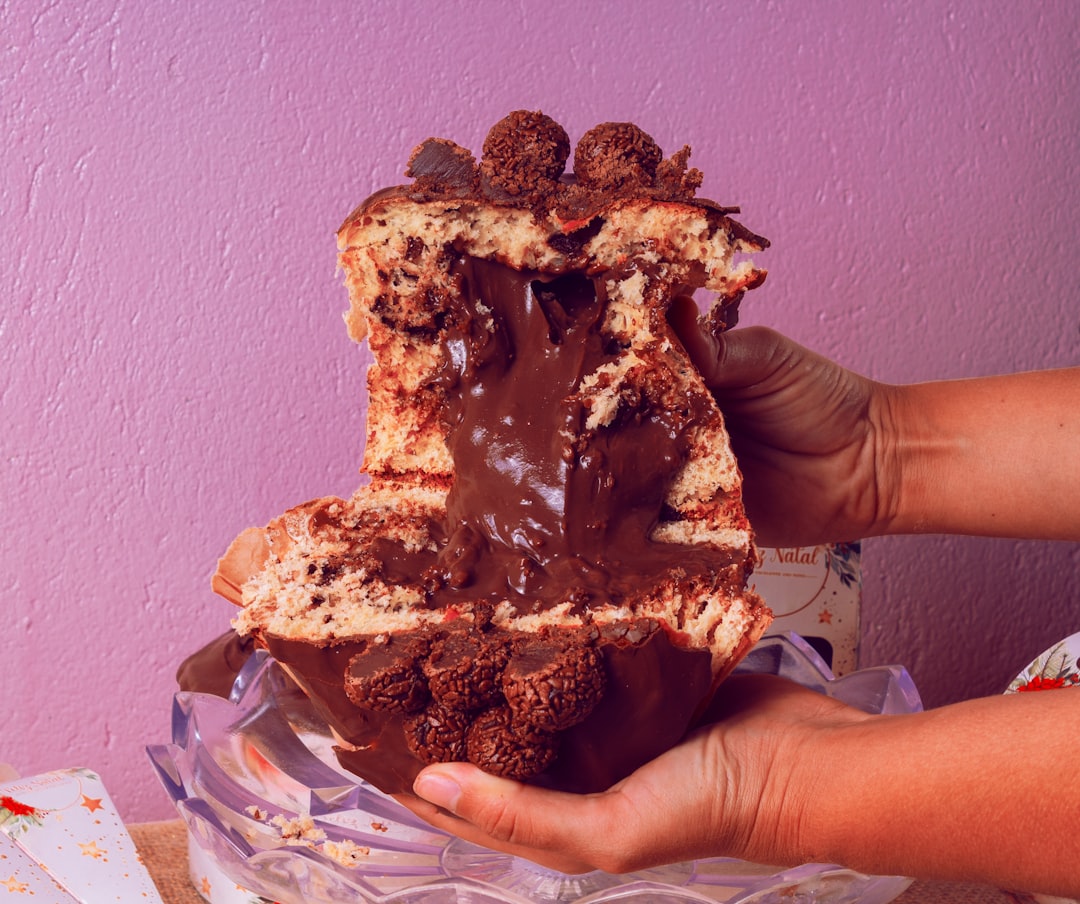 Calorias do Bolo de Chocolate — valores, macros e dicas práticas