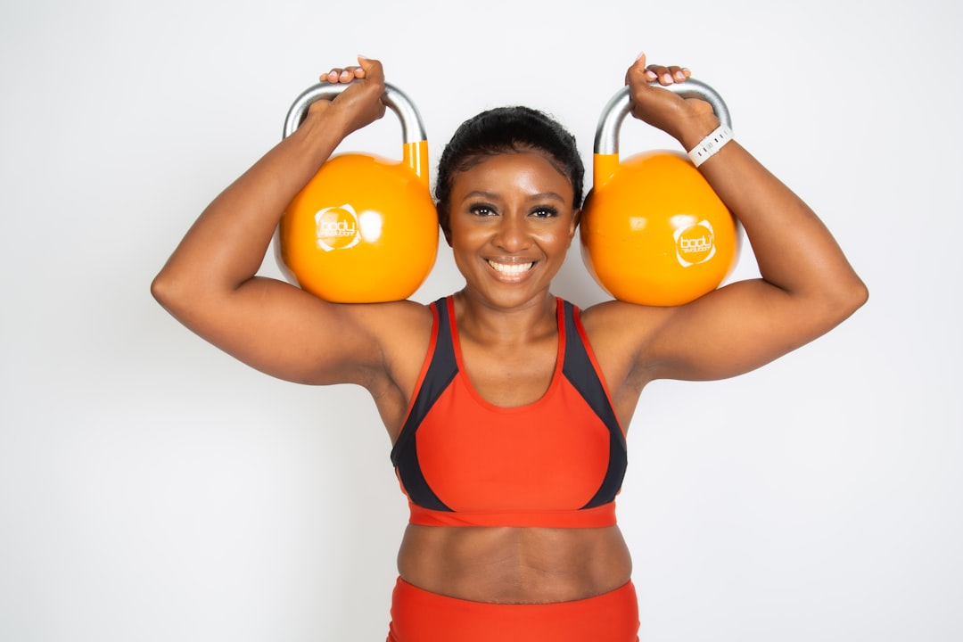 Emagrecer sem perder massa muscular: guia prático para mulheres